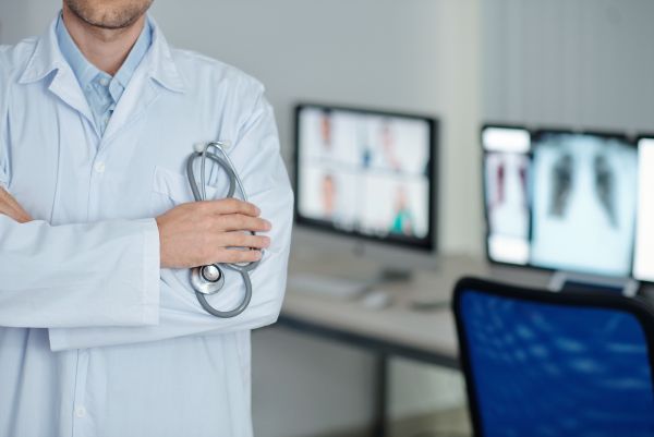 عيادة الطبيب العام